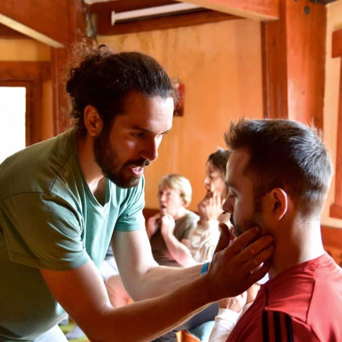 En la Comunidad Bodyfulness Online encontrarás clases de meditación online, entrenamientos, técnicas de masaje, movilidad y flexibilidad